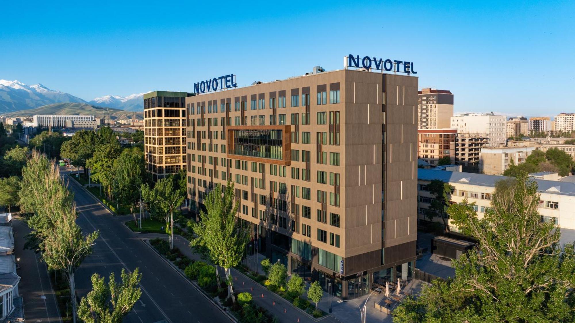 Novotel Bishkek City Center Exterior foto